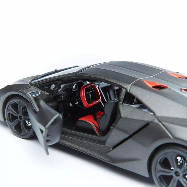 УЦІНКА!!! Автомодель Bburago: Lamborghini Sesto Elemento (1:24) &mdash; 18-21061 У18-21061 фото